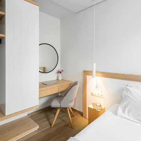 Luria Homes