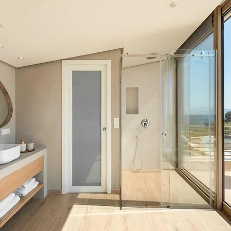 Villa Luria Homes